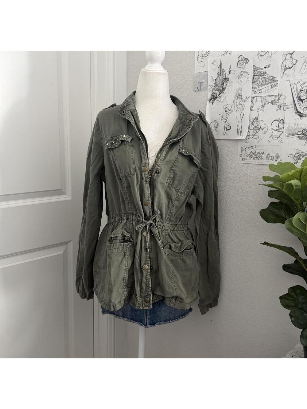 olive green jacket with tie waist